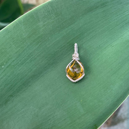 Ray of sunshine jewellery