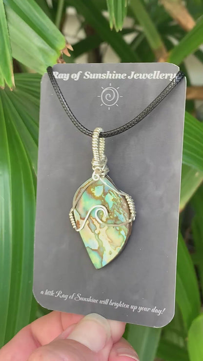 Hand-cut NZ Paua Shell Surfboard Wave Sterling Silver Necklace // Ray of Sunshine Jewellery